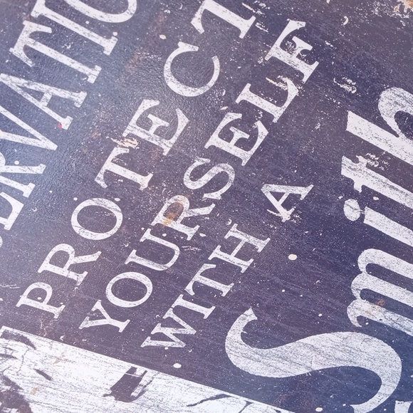 Tin Distressed Wall Art S&W Self Preservation - Picture 4 of 10